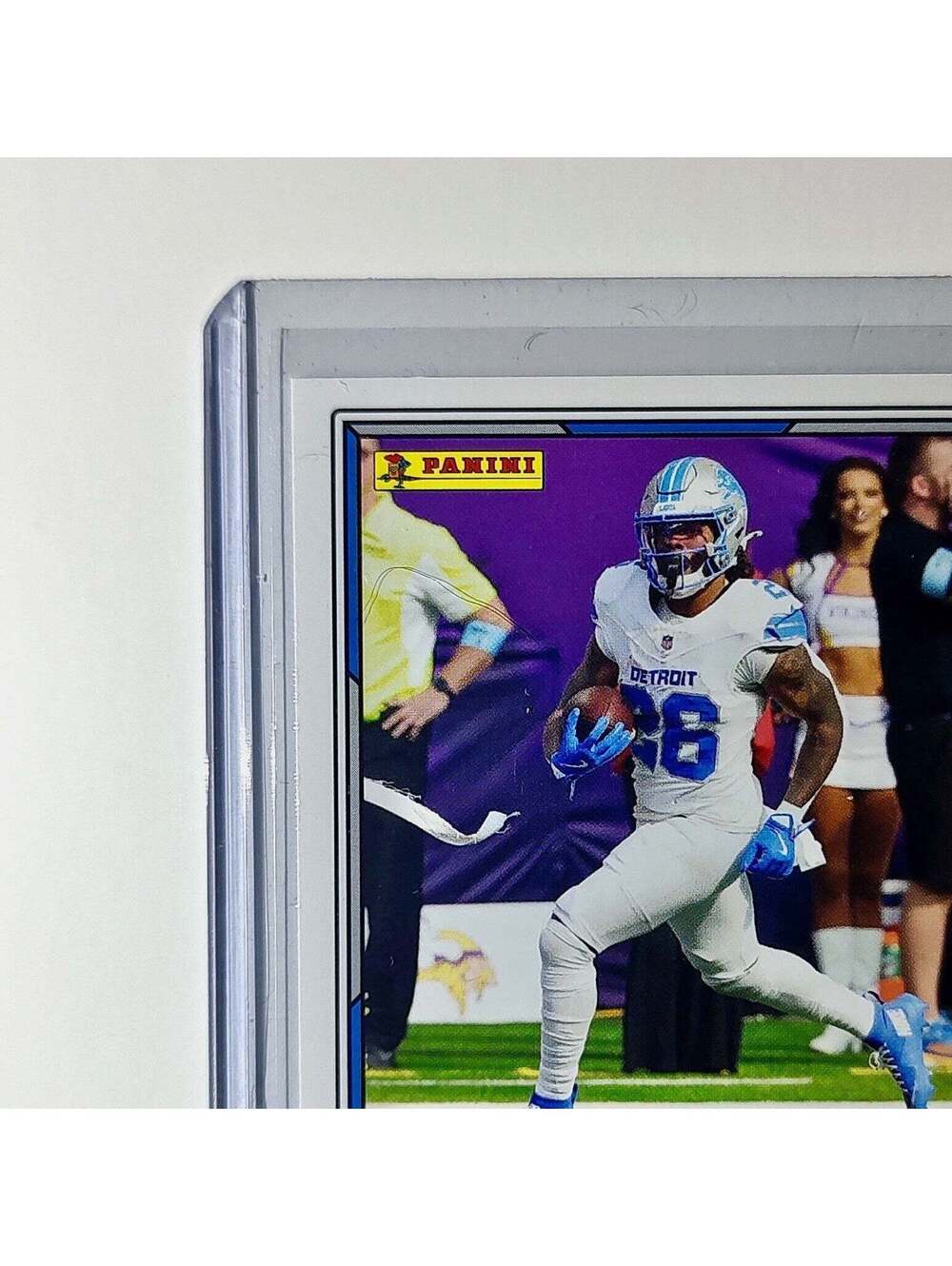 Jahmyr Gibbs 2025 Panini NFL #54 Sticker Card Detroit Lions - Picture 3 of 6